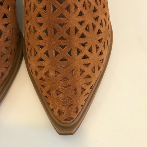 SBICCA Suede Ankle Boots Bohemian Chunky Block Heel Booties Women’s Size 7 - Picture 3 of 16